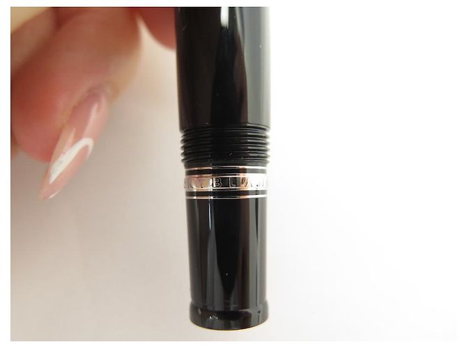 NEUER MONTBLANC BOHEME PIERRE NOIR FÜLLFEDERHALTER 5049 HARZ SCHWARZ FÜLLFEDERHALTER - Ansicht 7