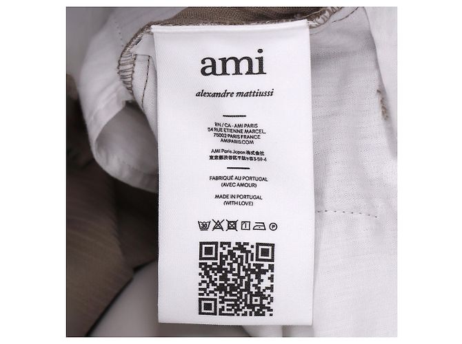 Calça Ami Carrot em veludo cotelê de algodão marrom - vista 6