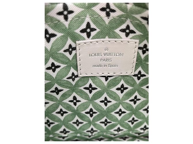 Louis Vuitton Neverfull am Pool Weiß Grün - Ansicht 14