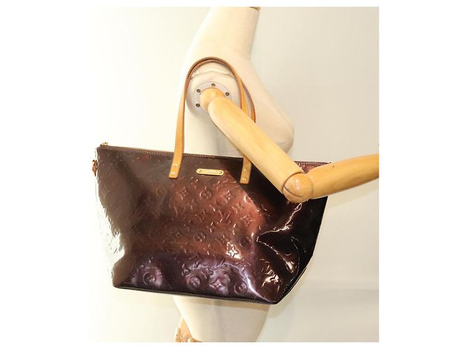 LOUIS VUITTON Monogramm Vernis Bellevue GM Einkaufstasche Amarante M93589 LV Auth 74534 Bordeaux - Ansicht 23