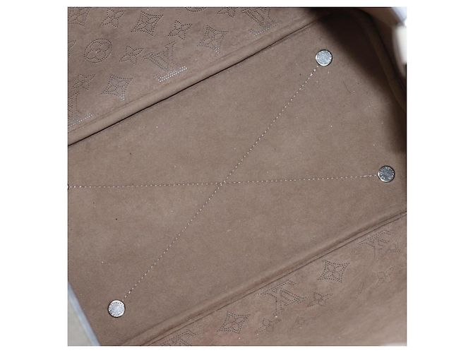 LOUIS VUITTON Monogramm Mahina Blossom MM Einkaufstasche Galle M21852 LV Auth 74705SA - Ansicht 11