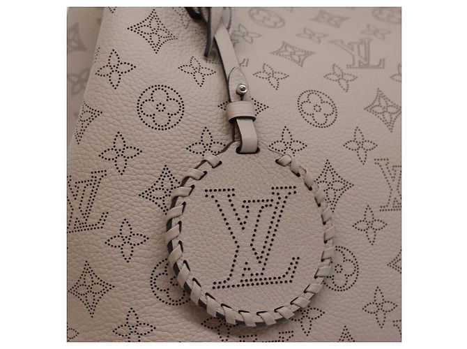 LOUIS VUITTON Monogramm Mahina Blossom MM Einkaufstasche Galle M21852 LV Auth 74705SA - Ansicht 17