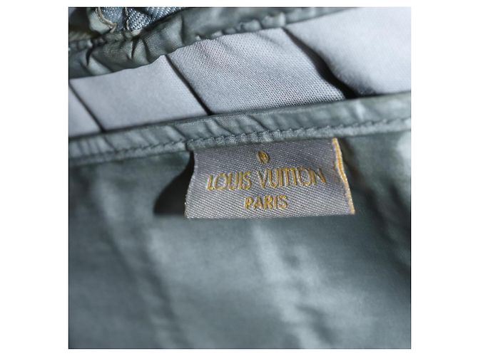Borsa a tracolla LOUIS VUITTON LV Cup verde LV Auth ti1726 - vista 18
