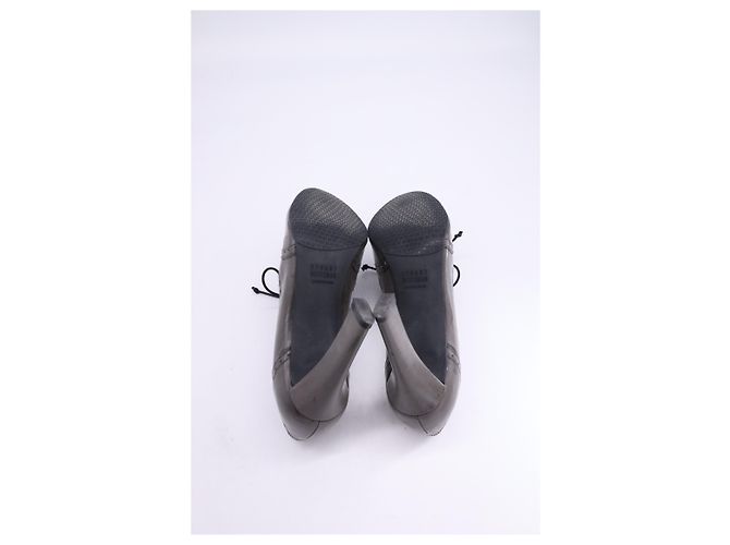 Stuart Weitzman Décolleté stringati con punta alari in pelle grigia Grigio - vista 10