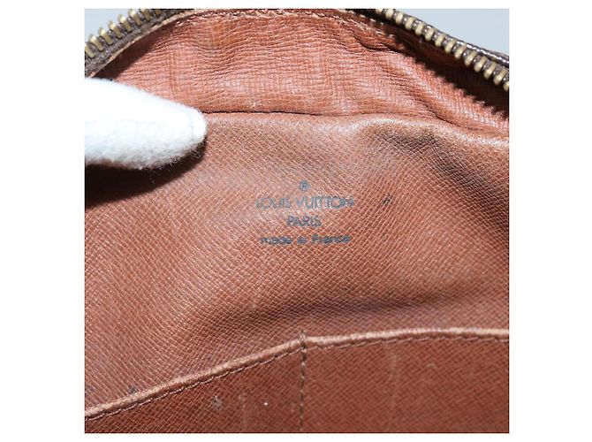 LOUIS VUITTON Monogramma Compiegne 28 Pochette M51845 LV Auth 74303 - vista 17
