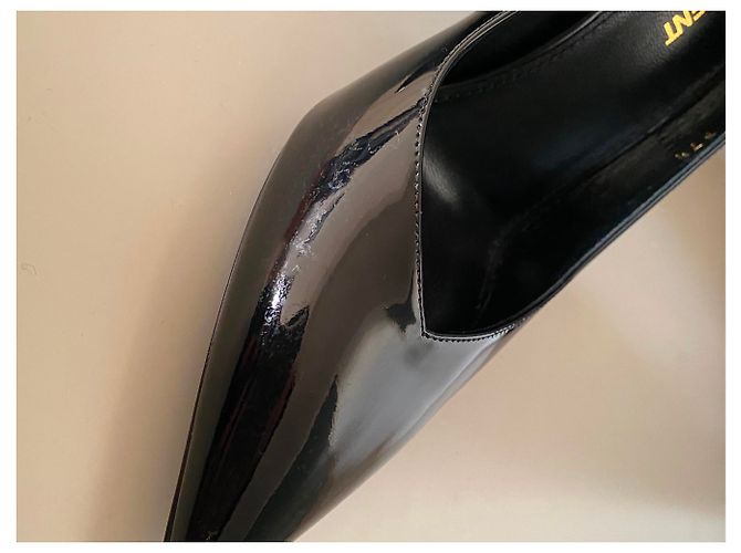 Décolleté Saint Laurent Kiki 85 in vernice nera Nero - vista 11