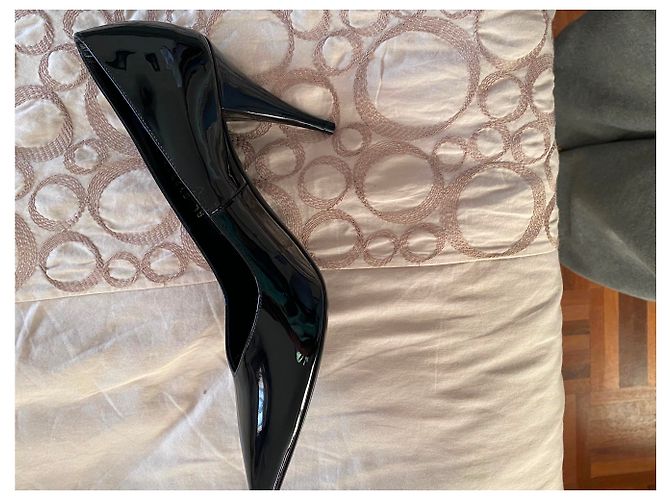 Décolleté Saint Laurent Kiki 85 in vernice nera Nero - vista 17