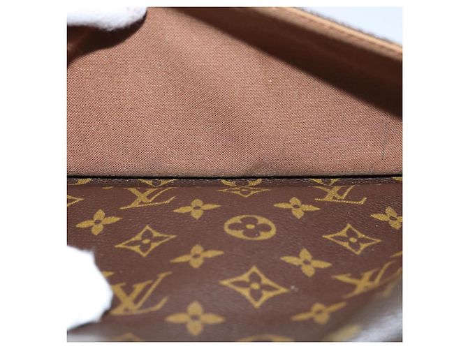 Borsa a tracolla LOUIS VUITTON Monogram Gibeciere MM M42247 LV Auth bs14301 Monogramma - vista 23