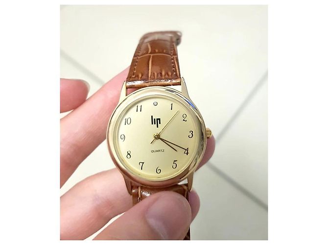 Reloj LIP classics con correa de cuero estilo cocodrilo - NUEVO Castaño Beige Dorado - vista 2