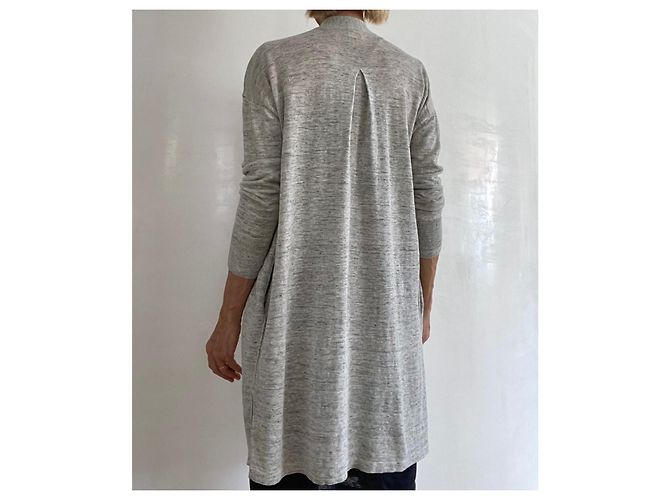 Autre Marque Langer Mantel oder Strickjacke aus grauem Leinen für den Strand in Größe 38-40. - Ansicht 4