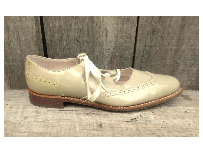 Scarpe stringate Paraboot Beige Pelle verniciata - vista 5