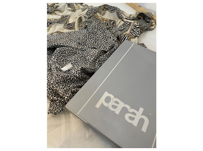 Autre Marque Albornoz y camisa PARAH de seda estampado leopardo Multicolor - vista 12