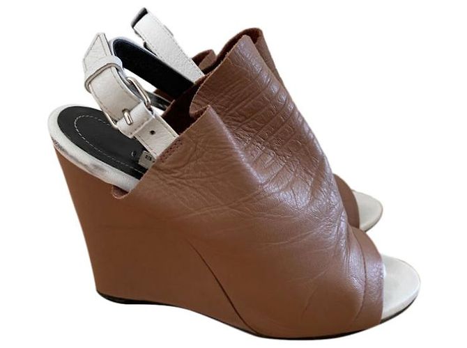 Sandali BALENCIAGA T.EU 35 Pelle Cammello - vista 8