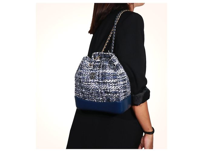 Mademoiselle CHANEL - Zaino Gabrielle Chanel in tweed blu navy - vista 13