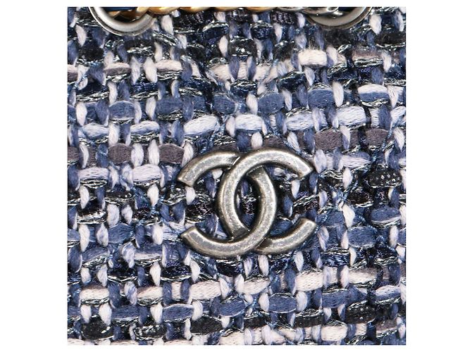 Mademoiselle CHANEL - Zaino Gabrielle Chanel in tweed blu navy - vista 5