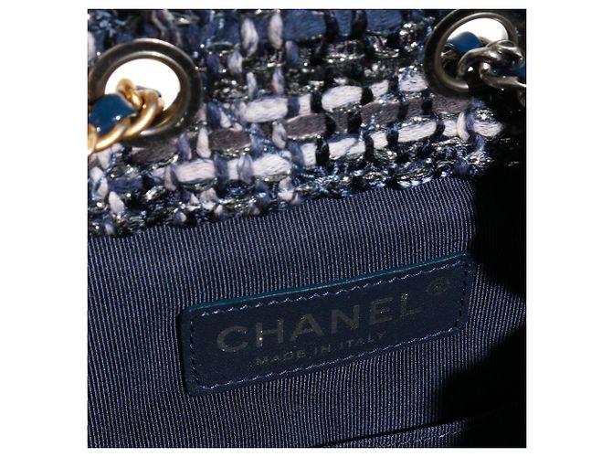 Mademoiselle CHANEL - Zaino Gabrielle Chanel in tweed blu navy - vista 9