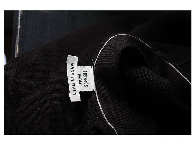 Hermès Hermes Strickjacke mit Kontrastknöpfen aus dunkelbrauner Schurwolle - Ansicht 9