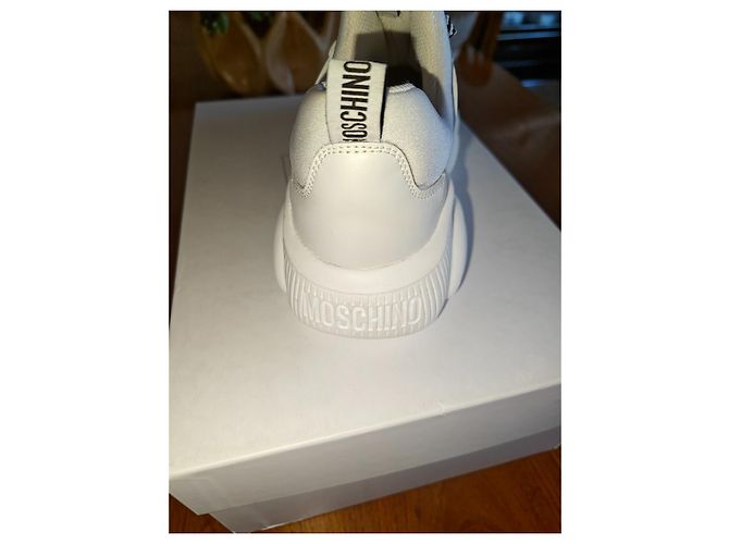 Sneakers Moschino Teddy Bianco - vista 4