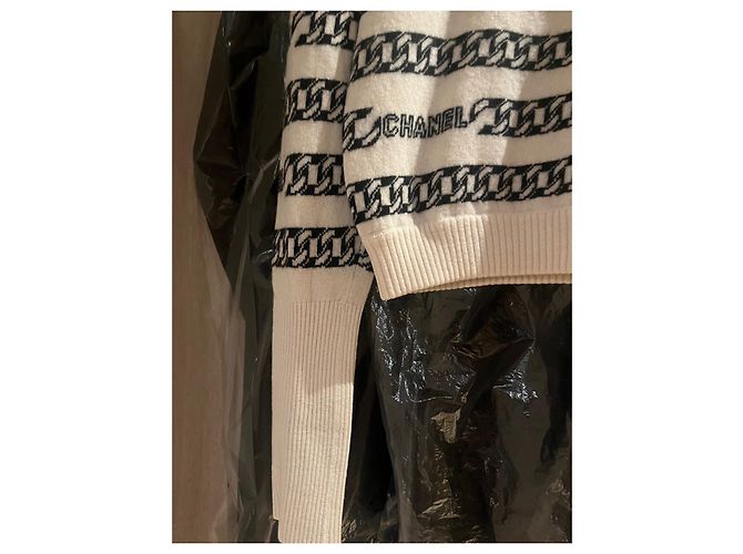 Chanel Kaschmir Pullover und Hose Set mit Kettenmuster Schwarz Beige - Ansicht 5
