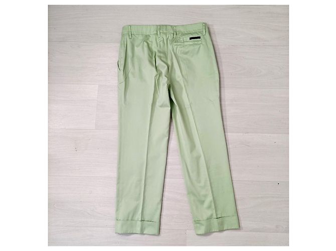 Hellgrüne Prada-Hose aus den 2000er Jahren - Ansicht 2