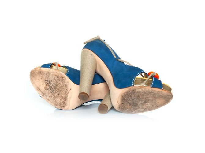 Dsquared2, Blauer Wildlederpumps mit Candy-Details - Ansicht 7