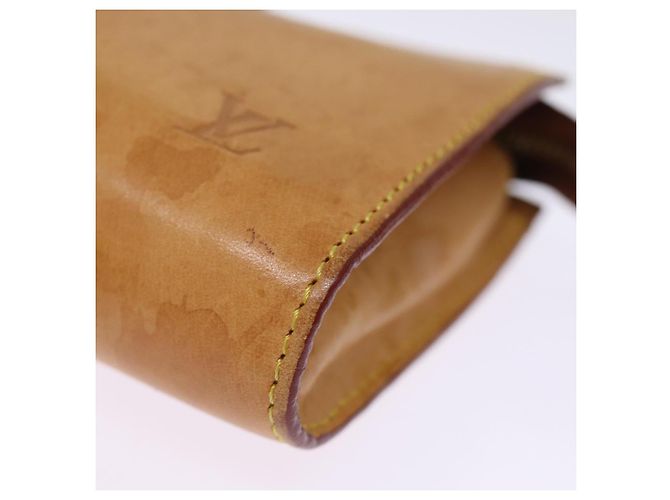 Bucket LOUIS VUITTON Secchiello in pelle Nomad PM Pouch Beige LV Auth 74291 - vista 9