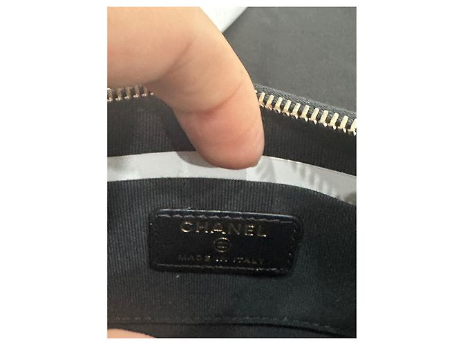 Trendy CC Chanel VIP Gift Borsa a Spalla Piccola in Velluto Nero - vista 13
