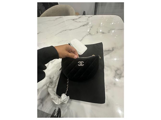 Trendy CC Chanel VIP Gift Borsa a Spalla Piccola in Velluto Nero - vista 16