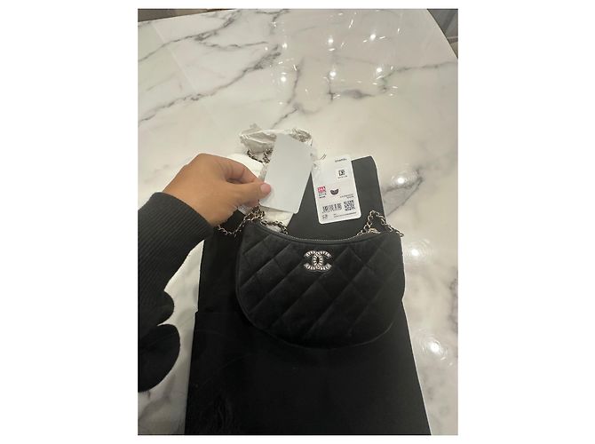 Trendy CC Chanel VIP Gift Borsa a Spalla Piccola in Velluto Nero - vista 18