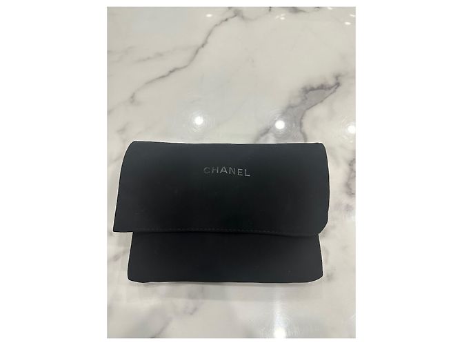 Trendy CC Chanel VIP Gift Borsa a Spalla Piccola in Velluto Nero - vista 3