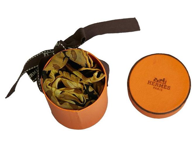 Hermès Foulard in seta Hermes FLEURS e CARLINES - vista 10