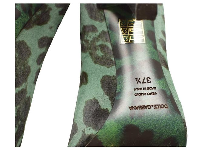Dolce & Gabbana Décolleté Leopardate Verde in Pelle di Vitello 37.5 Multicolore - vista 7