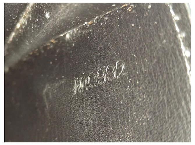 Louis Vuitton Gürtel aus schwarzem Epi-Leder mit abnehmbarer Tasche - Ansicht 8