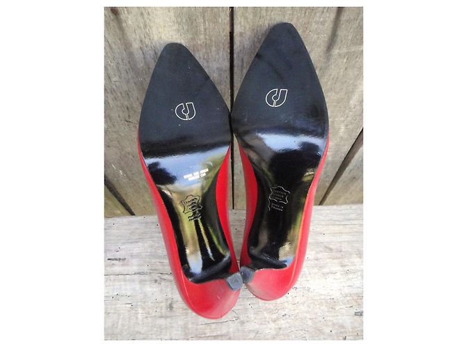 Charles Jourdan Pumps aus rotem Leder 8 cm Absatz - Ansicht 5