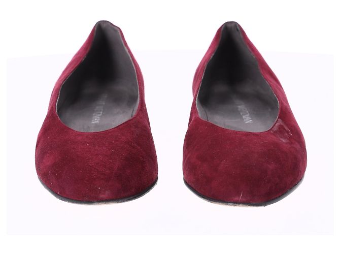 Stuart Weitzman Pear-Embellished Flats aus rotem Wildleder - Ansicht 12