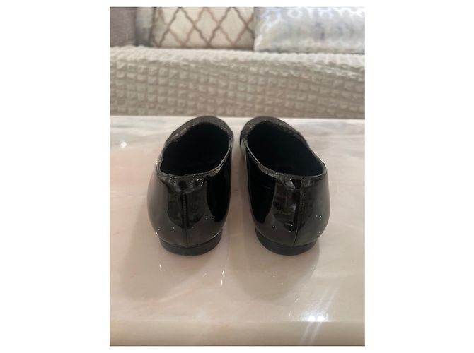 Mocassini Chanel Socky CC in vernice nero - vista 5