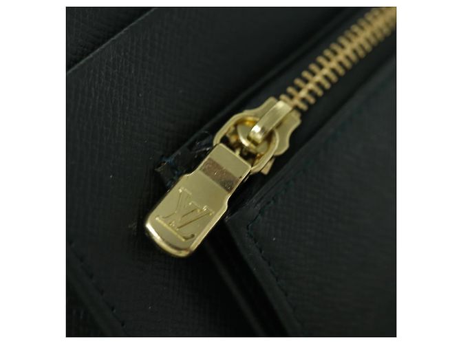 LOUIS VUITTON Taiga Organizer Atholl Custodia da viaggio Epicea M30654 LV Auth th4904 - vista 20