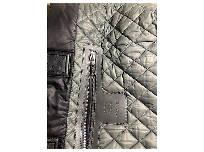 Autre Marque Chanel Cocoon Handtasche Grau Polyester - Ansicht 14