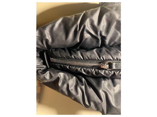 Autre Marque Chanel Cocoon Handtasche Grau Polyester - Ansicht 17