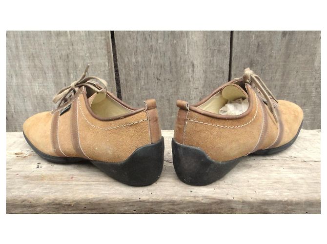 Derbies Paraboot Marrone Chiaro in Camoscio - vista 6