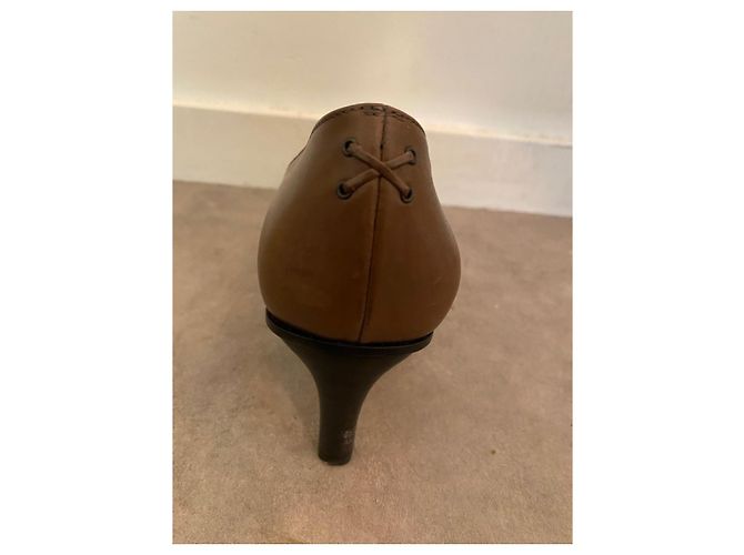 Gucci Leder Pumps Hellbraun - Ansicht 2