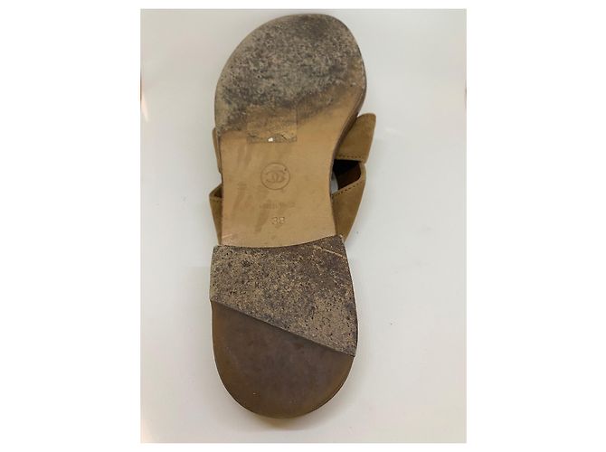 Sandali Chanel con cinturino in camoscio camel 38 Beige - vista 4