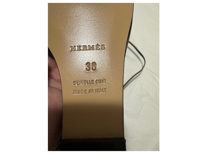 Hermès KIND Sandalen schwarzes Leder Größe 38 - Ansicht 7