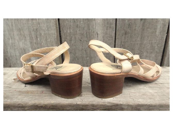 Sandali Colisee De Sacha in pelle beige - vista 5