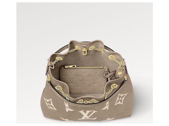 Louis Vuitton Borsa a mano LV Bundle nuova Beige Crema - vista 2