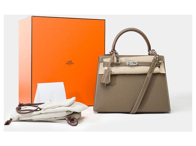 Hermès Hermes Kelly bag 25 in Etoupe Leather - 101957 Taupe - view 2