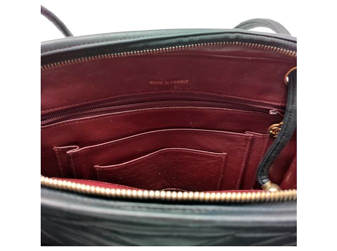 Chanel Schwarze Lederkameratasche - Ansicht 5