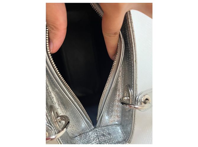 Borsa Lady Dior Argento Cannage in Pelle - view 9