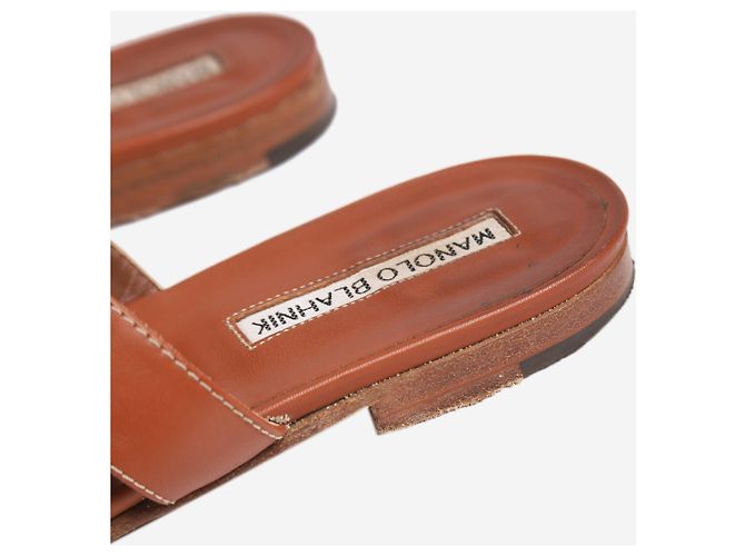 Manolo Blahnik Braune Cross-Sandalen aus Susacru-Leder - Größe EU 38 - Ansicht 3