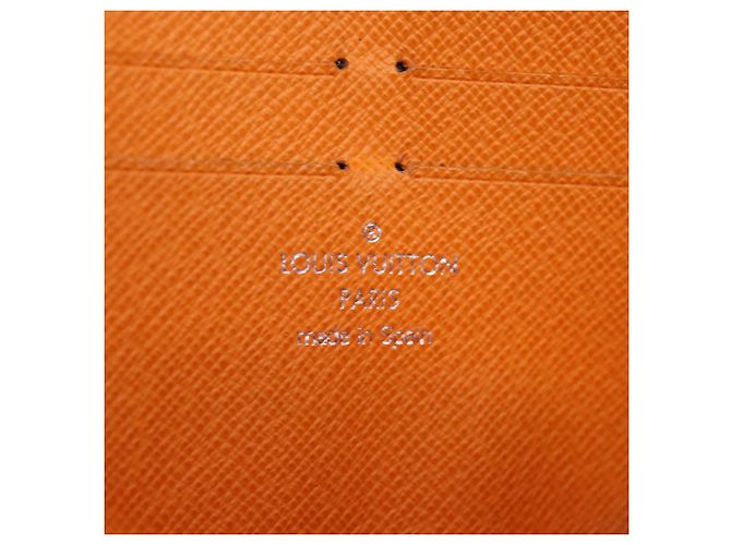 LOUIS VUITTON Monogram Satellite Alpha Clutch Bag Silver M44171 LV Auth 76789 Silvery - view 19